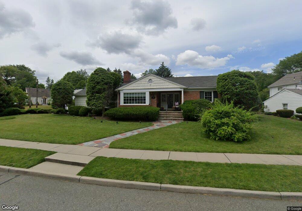 57 Nishuane Rd, Montclair, NJ 07042 - photo 1