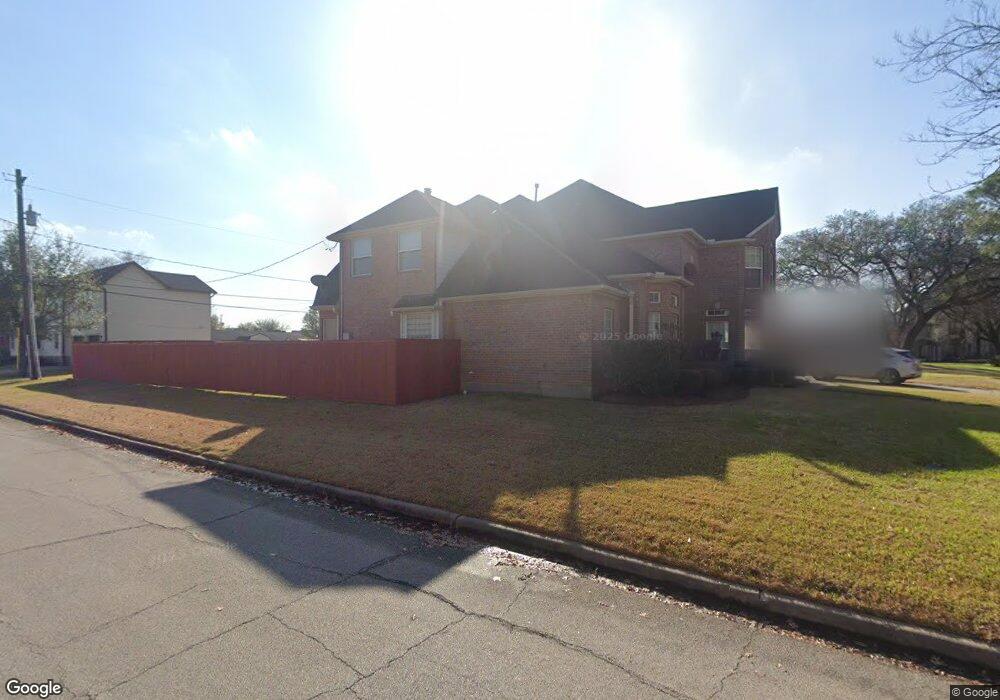 3950 Fernwood Dr, Houston, TX 77021 - photo 1