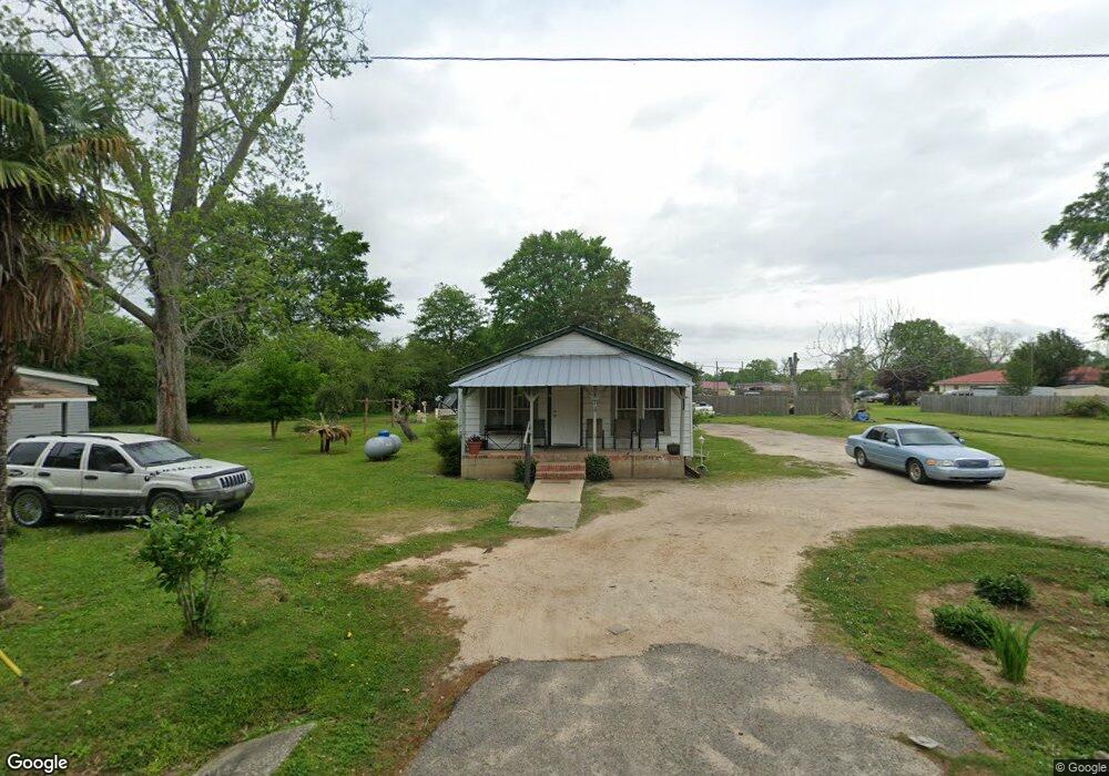 175 4th St, Atmore, AL 36502 - photo 1