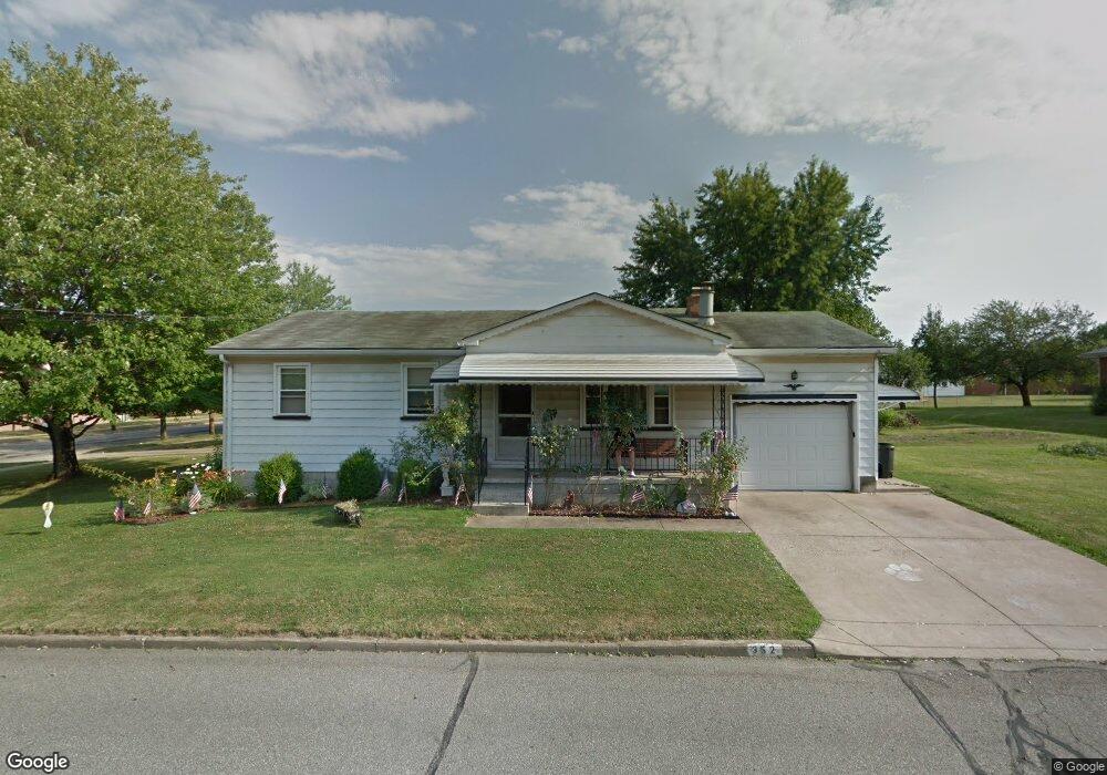 352 Como St, Struthers, OH 44471 - photo 1