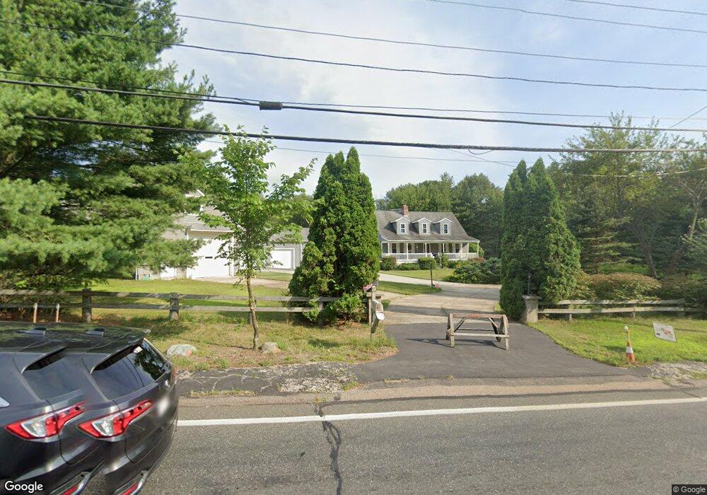 911 S Main St, Bellingham, MA 02019 - photo 1