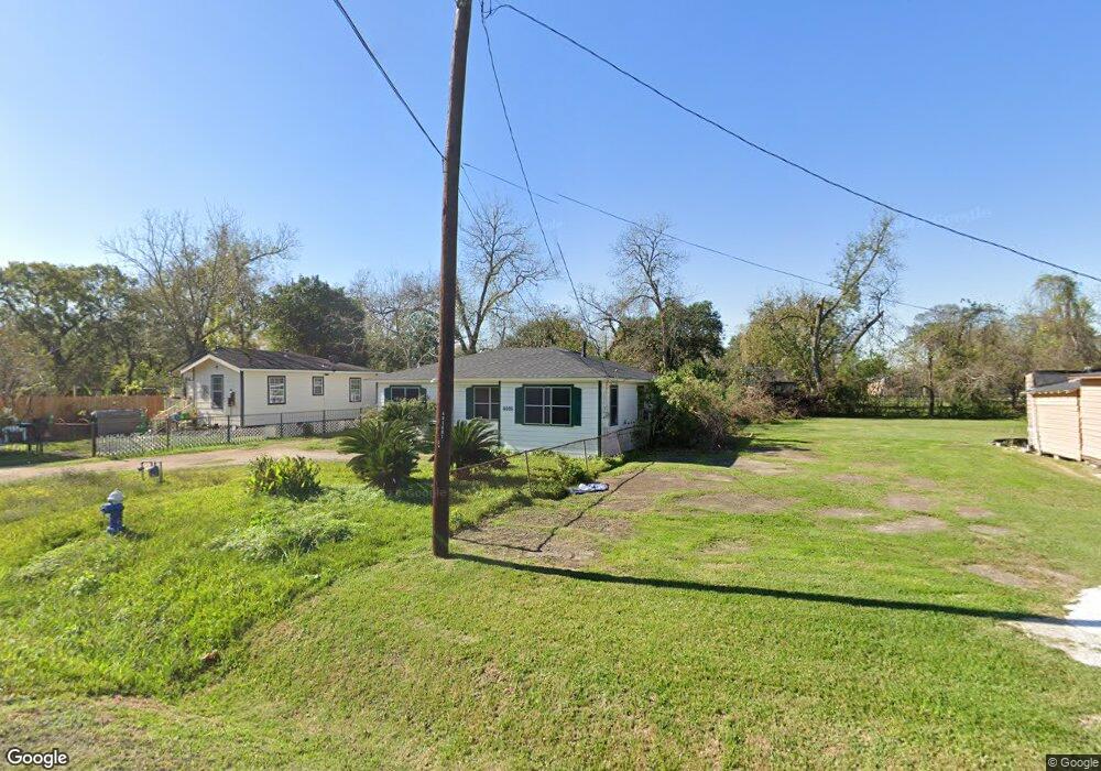 4605 Los Angeles St, Houston, TX 77026 - photo 1