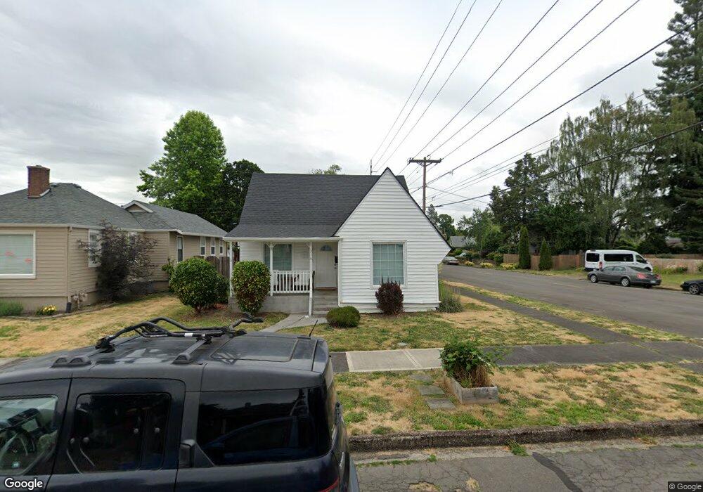 316 S Edwards St, Newberg, OR 97132 - photo 1