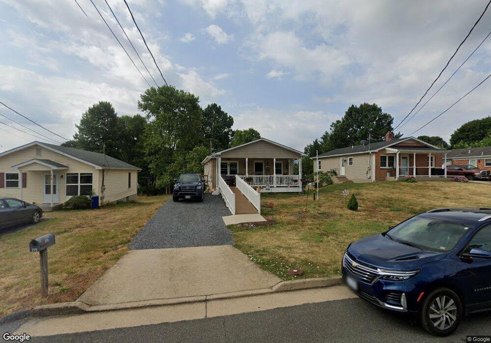 215 E 17th St, Front Royal, VA 22630 - photo 1