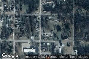48 S 2nd St, Albion, IL 62806
