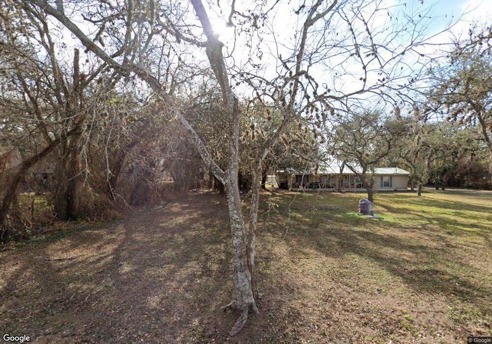196 White Ln, Beeville, TX 78102 - photo 1