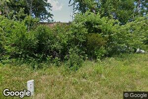 102 E Vining St, Plainville, IL 62365
