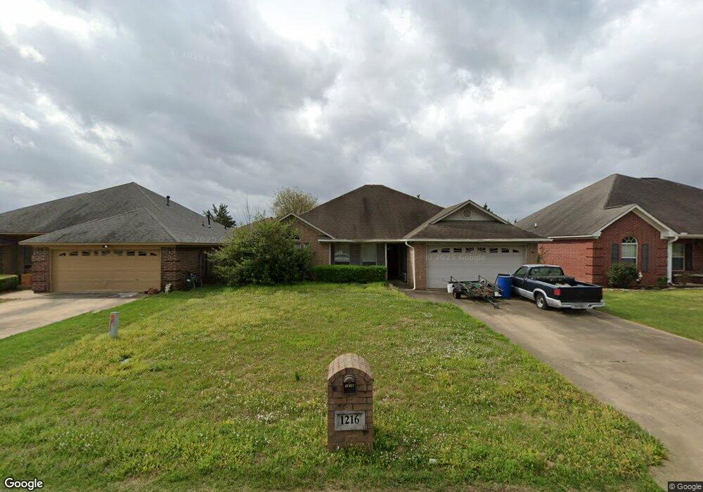 1216 Arnold Ln, Texarkana, TX 75503 - photo 1
