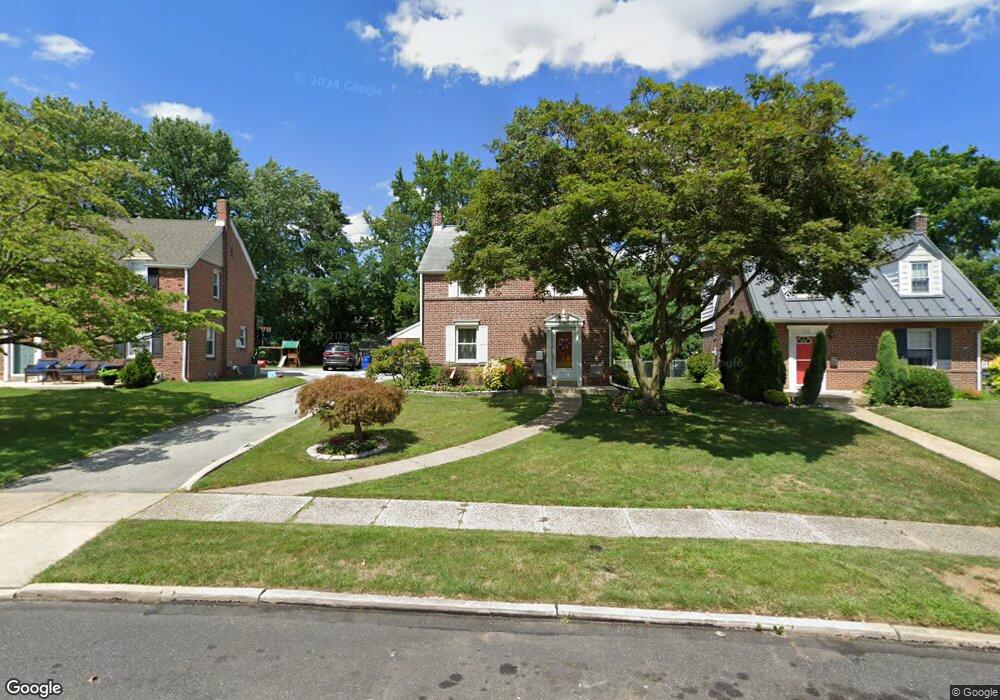 729 Braxton Rd, Ridley Park, PA 19078 - photo 1