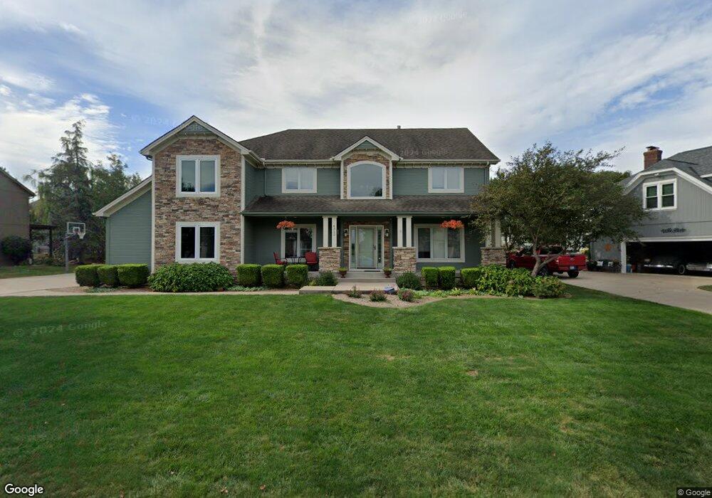 4312 SW Gull Point Dr, Lees Summit, MO 64082 - photo 1