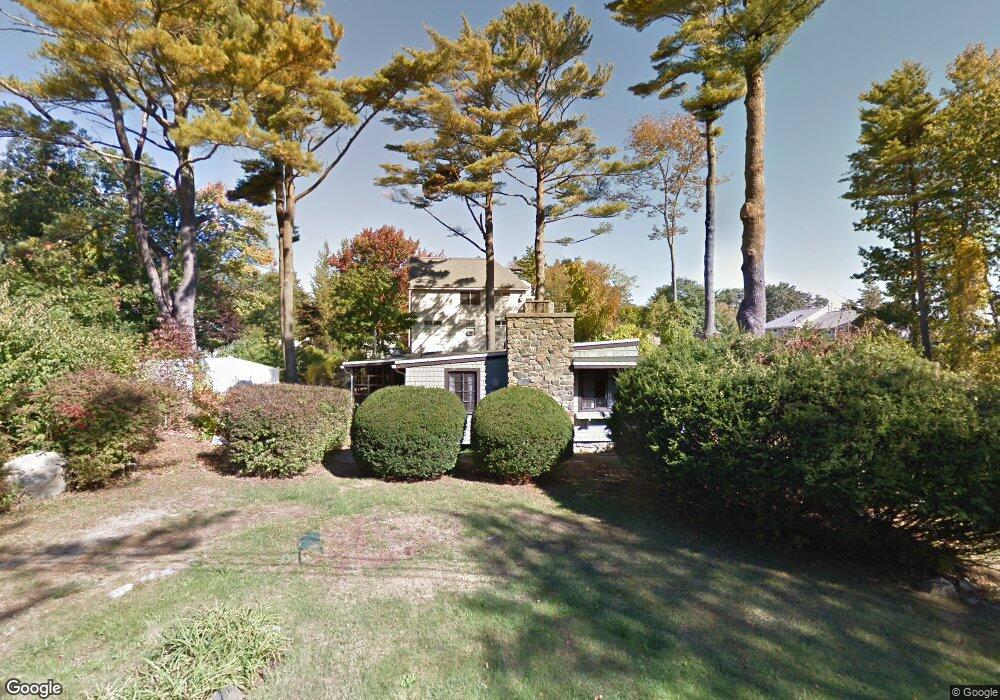 39 Beacon St, York, ME 03909 - photo 1