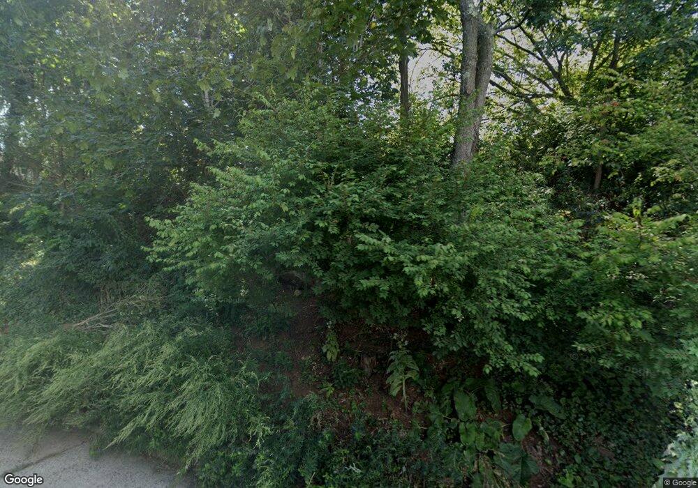 128 Tower Hill Dr unit 2-128E, Red Bank, NJ 07701 - photo 1