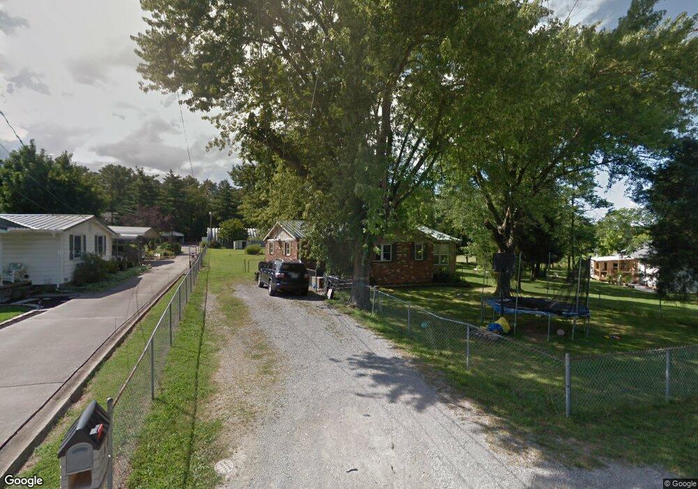 632 Vass Ln, Hopkinsville, KY 42240 - photo 1