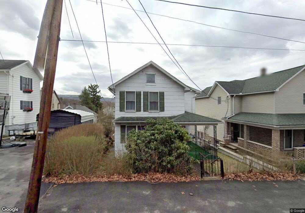 213 Hickory St unit R, Peckville, PA 18452 - photo 1