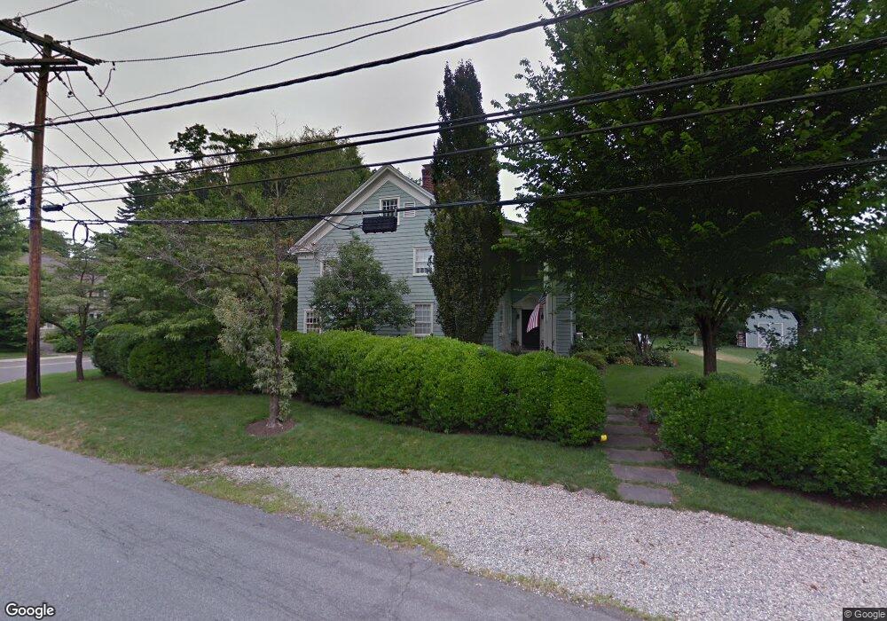 262 Wakeman Rd, Fairfield, CT 06824 - photo 1