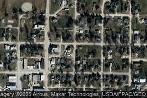 104 N Locust Ave, Garrison, IA 52229