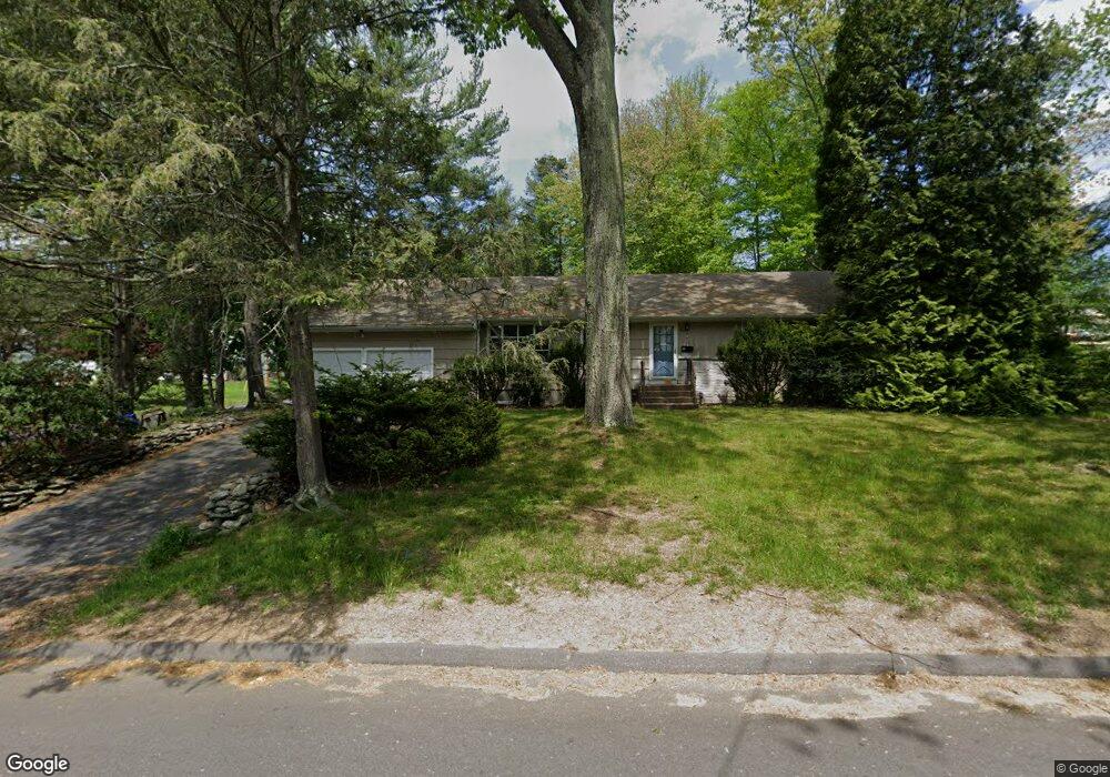 58 Rangely Dr, Trumbull, CT 06611 - photo 1