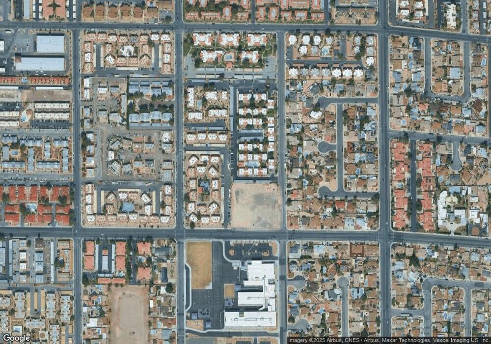 5219 Caliente St unit 15, Las Vegas, NV 89119 - photo 1