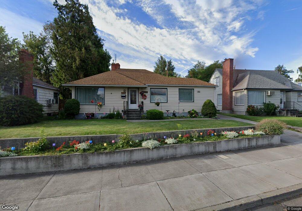 1534 E 11th St, the Dalles, OR 97058 - photo 1