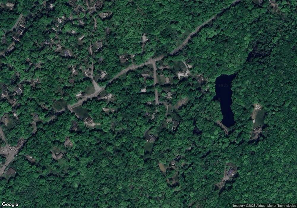 7 Spruce Mountain Dr, Putnam Valley, NY 10579 - photo 1