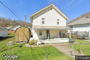467 Walnut St, Benham, KY 40807