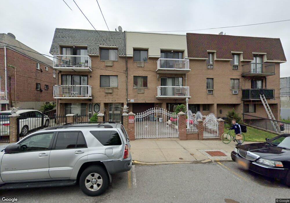 5752 74th St, Middle Village, NY 11379 - photo 1