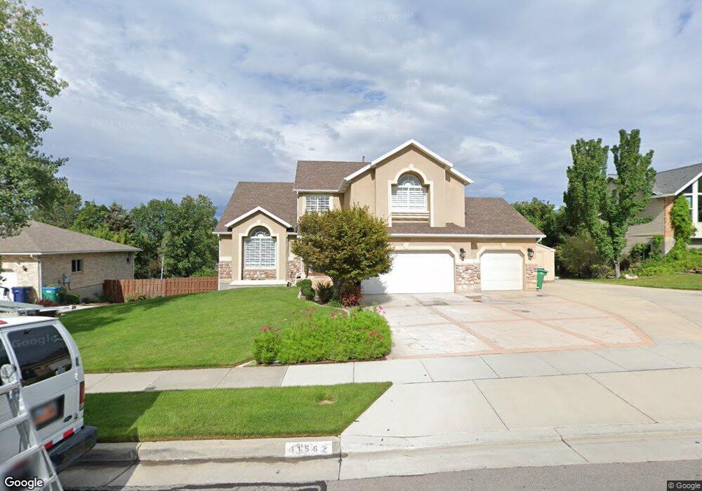 11562 High Mesa Dr, Sandy, UT 84092 - photo 1