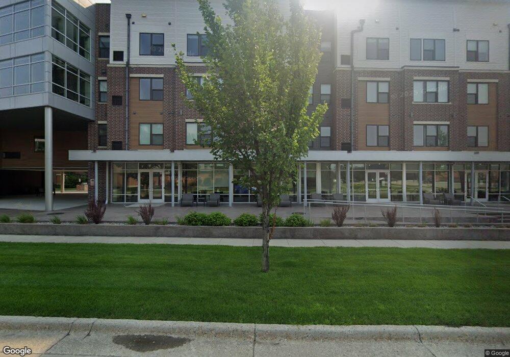 1609 University Dr N, Fargo, ND 58102 - photo 1