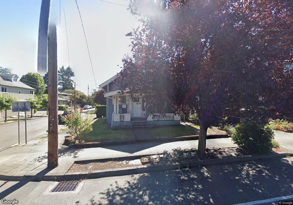 8018 N Interstate Ave, Portland, OR 97217 - photo 1