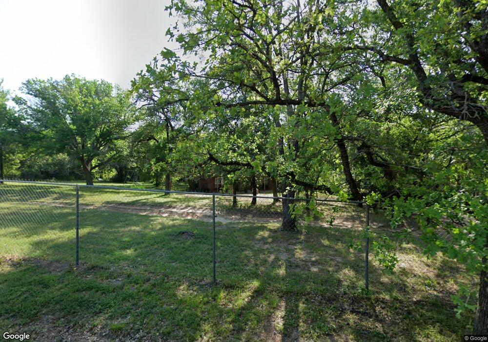 929 Ballard Rd, Azle, TX 76020 - photo 1