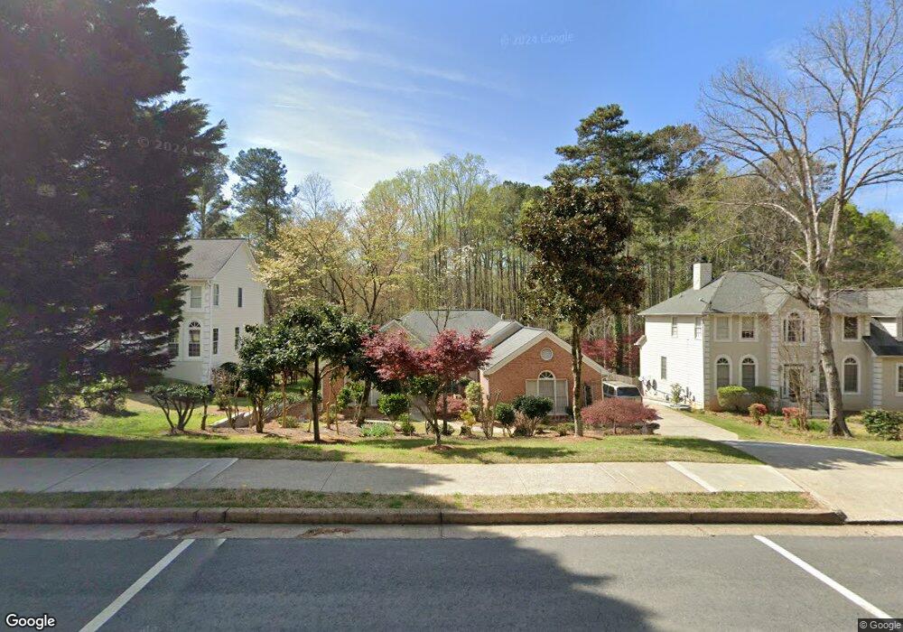 10640 Buice Rd, Alpharetta, GA 30022 - photo 1