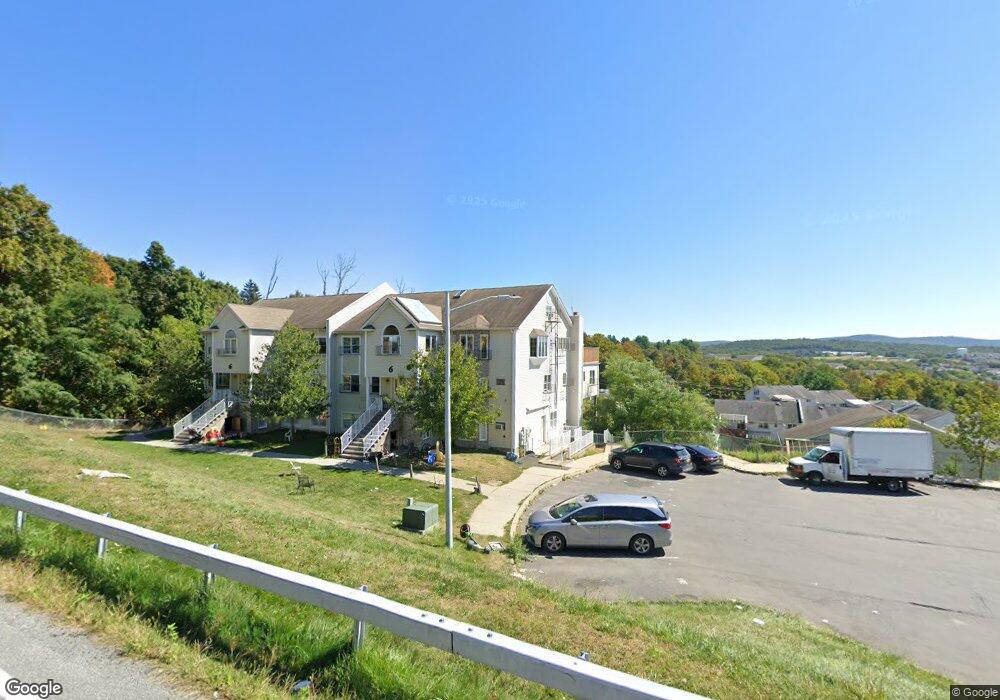 6 Taitch Ct, Monroe, NY 10950 - photo 1