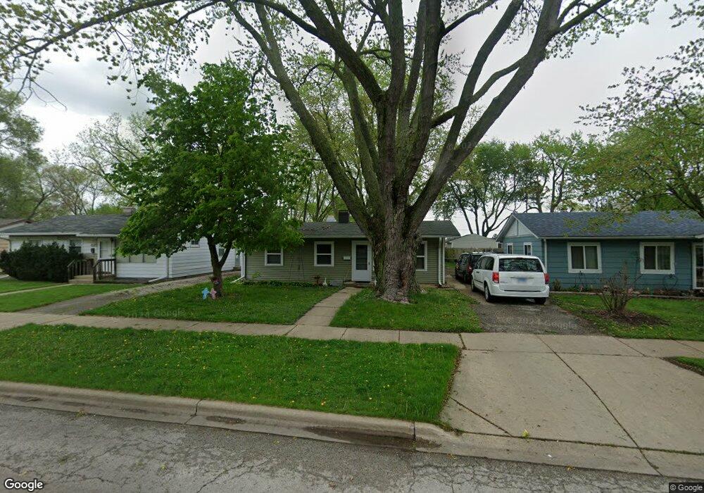 821 Foran Ln, Aurora, IL 60506 - photo 1