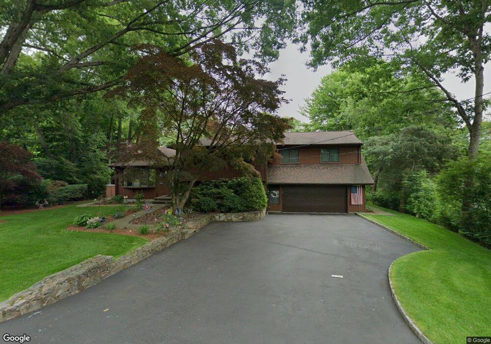 20 Algonquin Rd, Norwalk, CT 06851 - photo 1