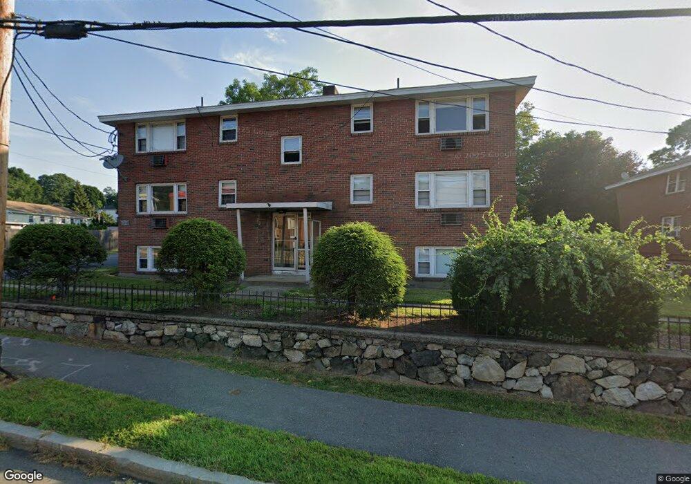 109 Trapelo Rd unit 3, Waltham, MA 02452 - photo 1