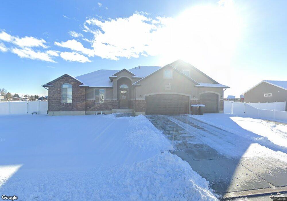3339 W 2000 N, Clinton, UT 84015 - photo 1