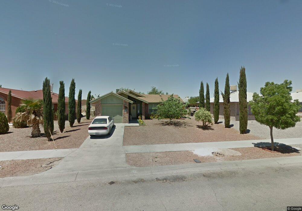 213 Tierra Linda Dr, Horizon City, TX 79928 - photo 1