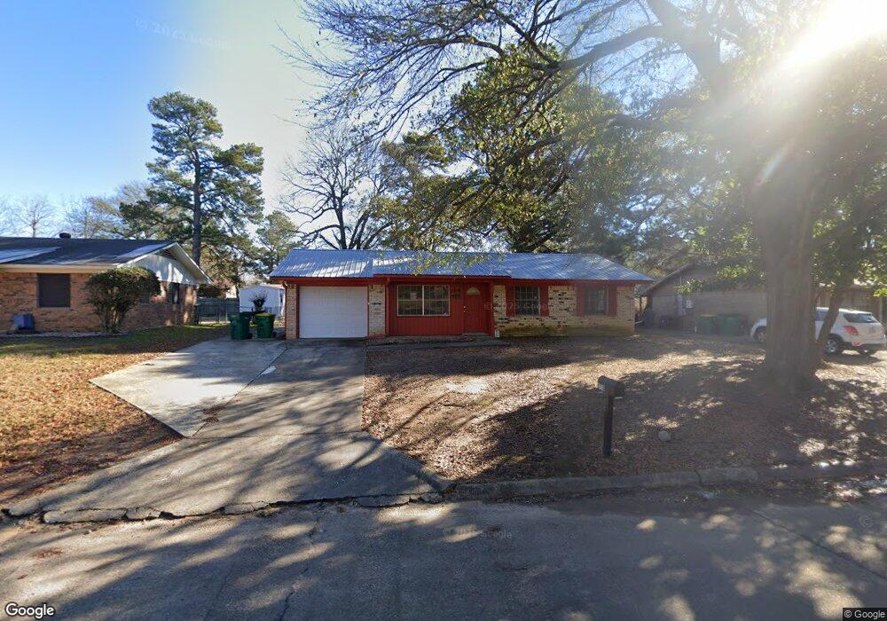 1710 Waverly Dr, Texarkana, TX 75501 - photo 1