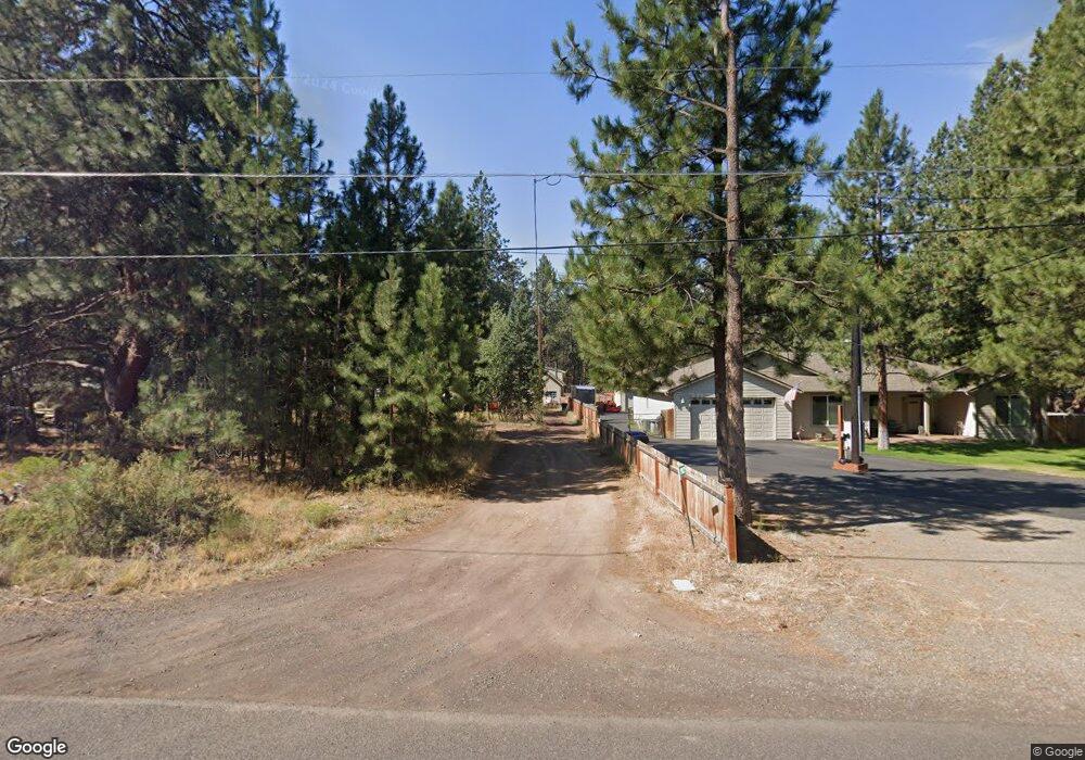 19025 Pumice Butte Rd, Bend, OR 97702 - photo 1