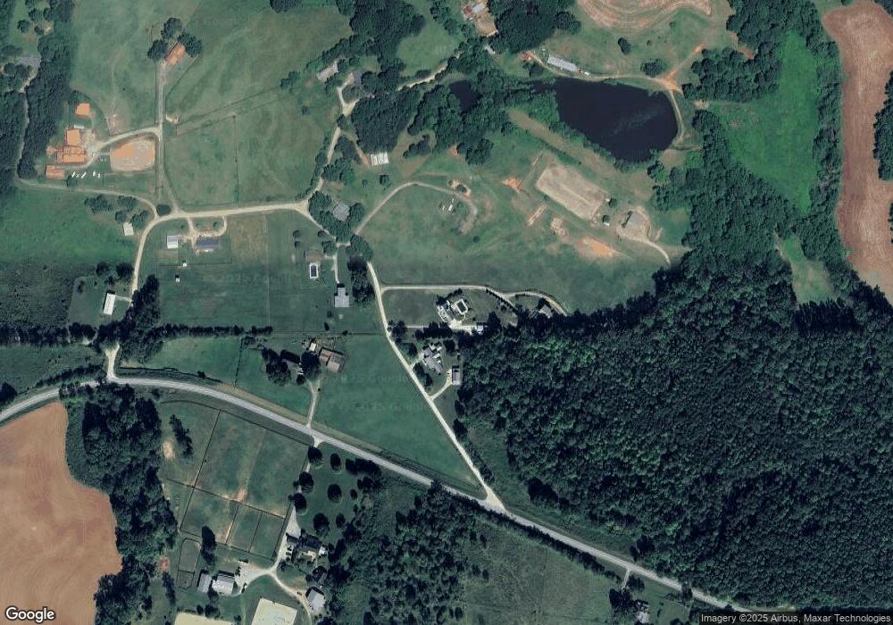 7021 Baker Cir, Clermont, GA 30527 - photo 1