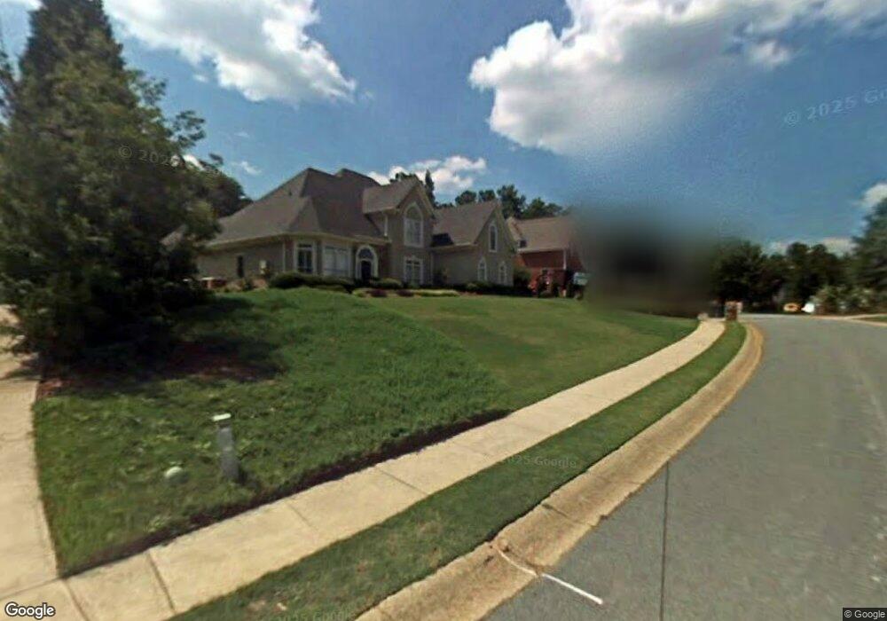 4575 Kettering Dr NE, Roswell, GA 30075 - photo 1