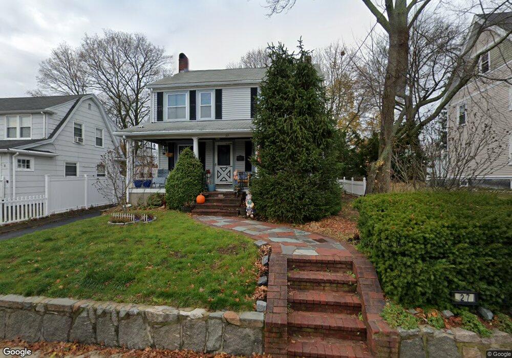 27 Robertson St, Quincy, MA 02169 - photo 1