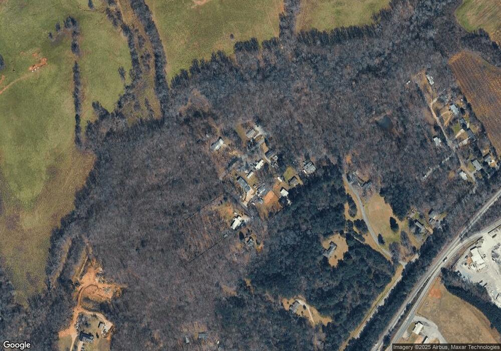 7685 Poole Cir, Alto, GA 30510 - photo 1