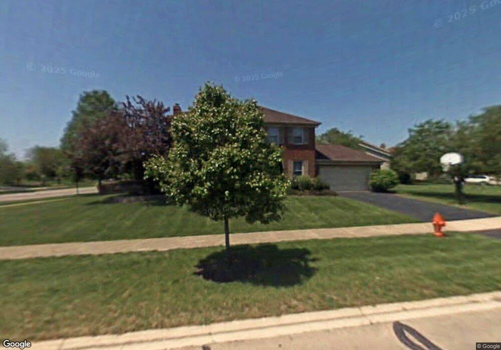 767 Raintree Dr unit 2, Naperville, IL 60540 - photo 1