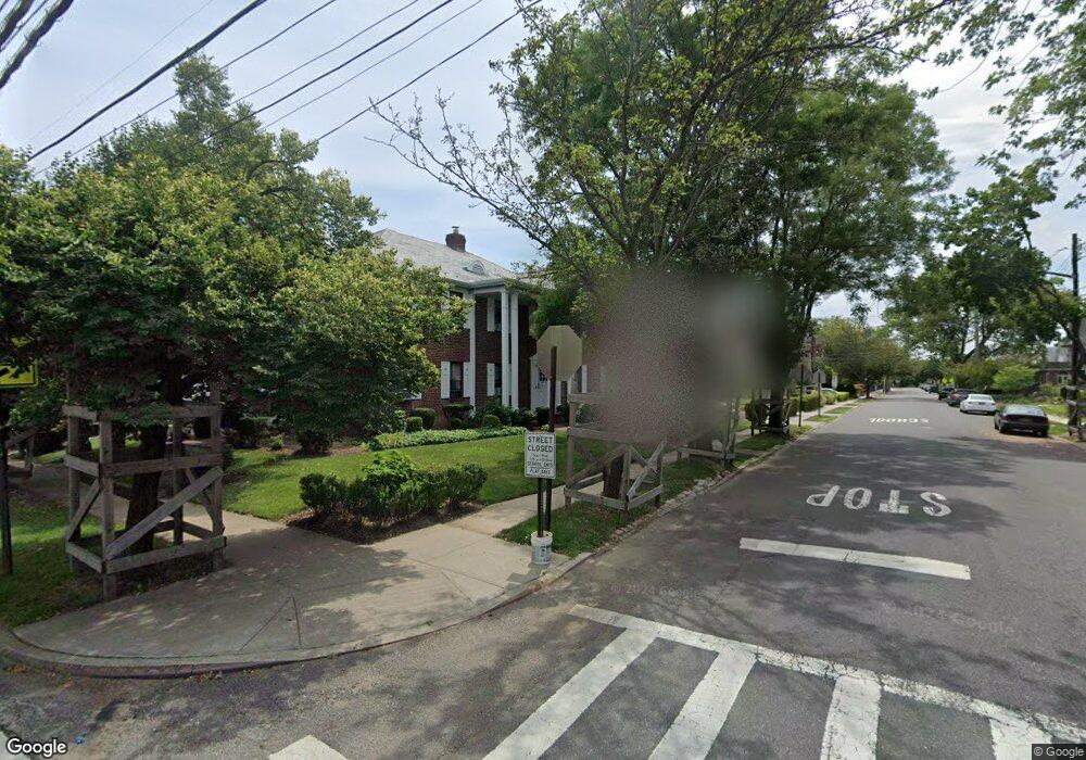 33-05 171st St unit 1, Flushing, NY 11358 - photo 1