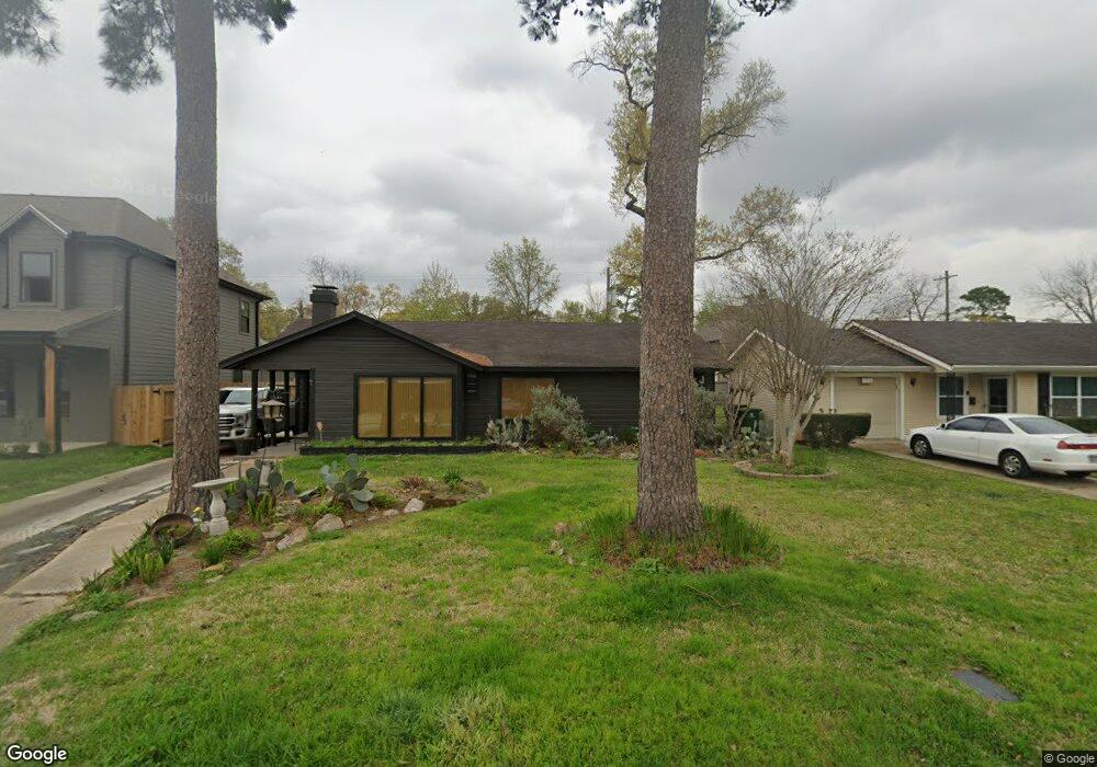 1318 Martin St, Houston, TX 77018 - photo 1