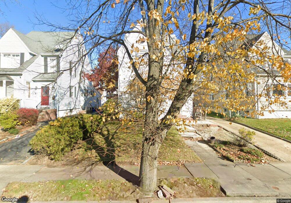 41 Carstairs Rd, Valley Stream, NY 11581 - photo 1