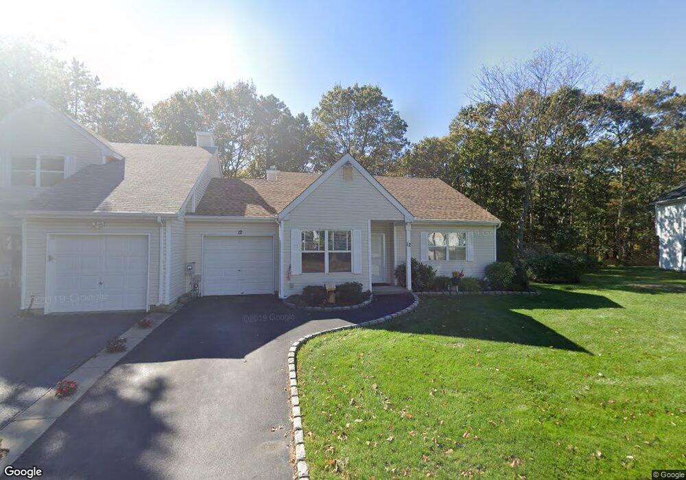 12 Lindsey Ct, Holtsville, NY 11742 - photo 1