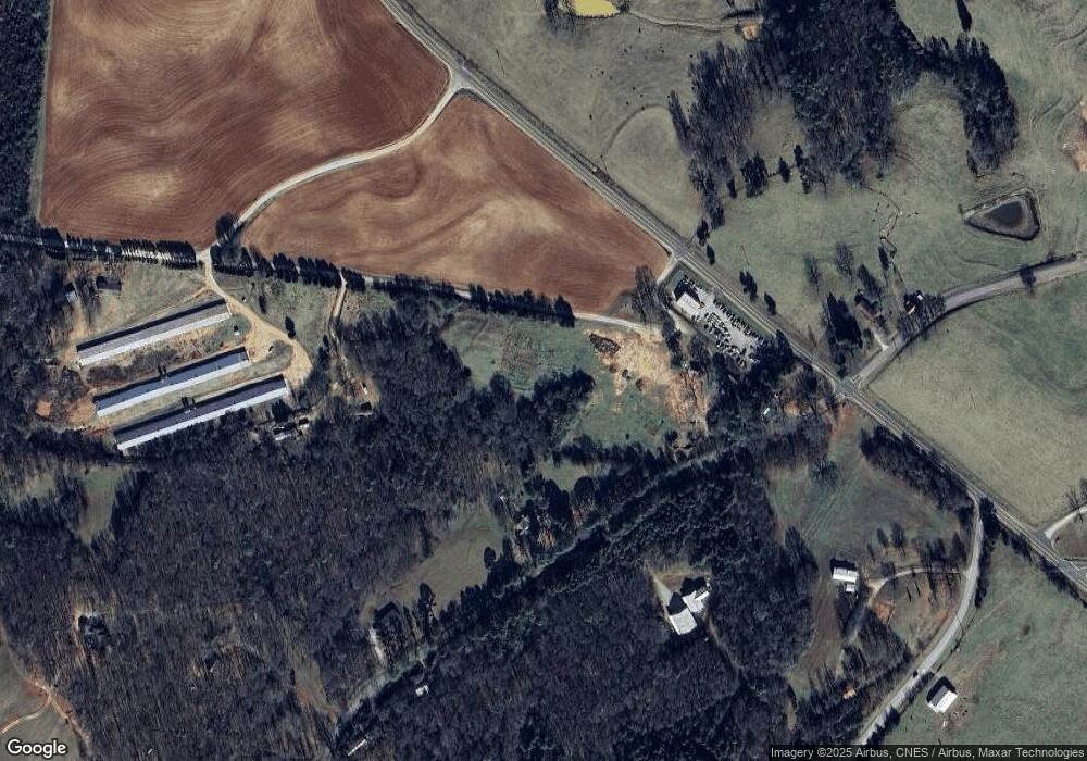 61 Swain Rd, Commerce, GA 30530 - photo 1