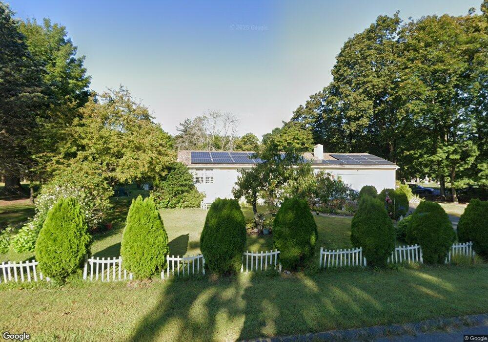 82 N Maple St, Hadley, MA 01035 - photo 1